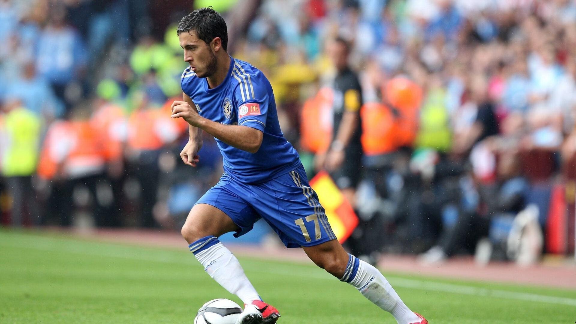 世体聚焦，巴萨重燃锋线引援计划，多特新星阿德耶米再入视野，未来动向取决于续约谈判进展